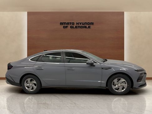 New 2026 Hyundai Sonata SE FWD image 6