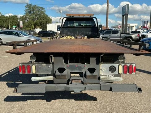 Used 2015 Ford F650 2WD Regular Cab Super Duty image 9