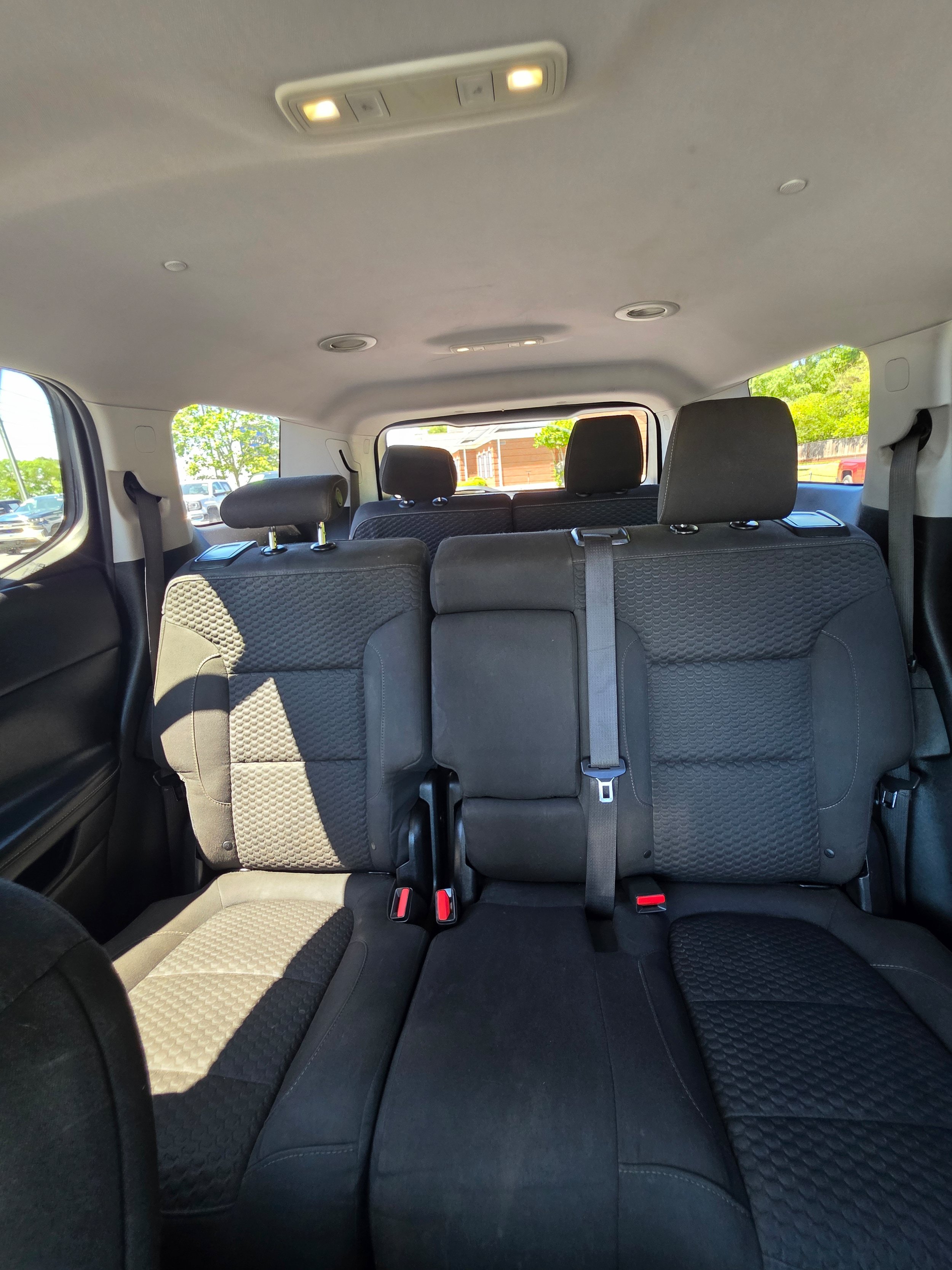 Used 2017 GMC Acadia SLE FWD image 17