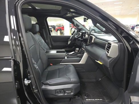 New 2026 Toyota Sequoia Platinum image 9