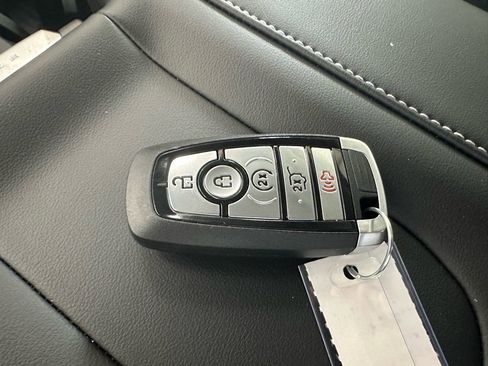 New 2025 Ford Expedition Platinum w/ Driver's Package image 47