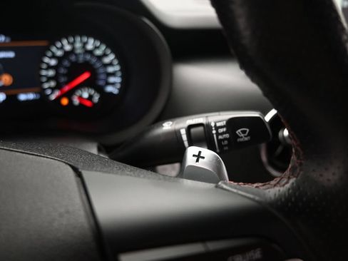 Used 2019 Kia Stinger GT2 AWD/4WD image 37