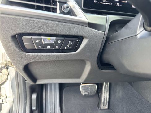 Certified 2025 BMW 330i 330i w/ M Sport Package image 31