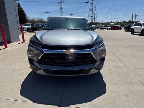 Used 2025 Chevrolet Blazer LT image 7