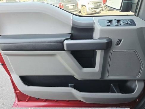 Used 2017 Ford F150 XLT w/ Equipment Group 302A Luxury image 31