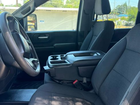 Used 2020 Chevrolet Silverado 2500 W/T AWD/4WD image 13