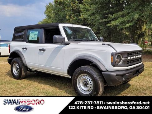 New 2025 Ford Bronco 4-Door AWD/4WD image 1