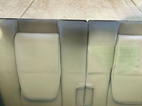 Used 2018 Land Rover Discovery Sport HSE image 24