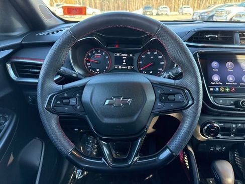 Certified 2023 Chevrolet TrailBlazer RS w/ Convenience Package image 22
