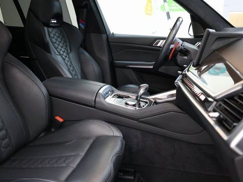 Used 2025 BMW X5 M Competition w/ Executive Package image 92
