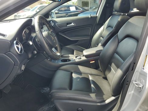 Used 2016 Mercedes-Benz GLA 250 4MATIC image 10