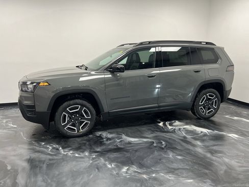 New 2026 Jeep Cherokee Laredo image 20