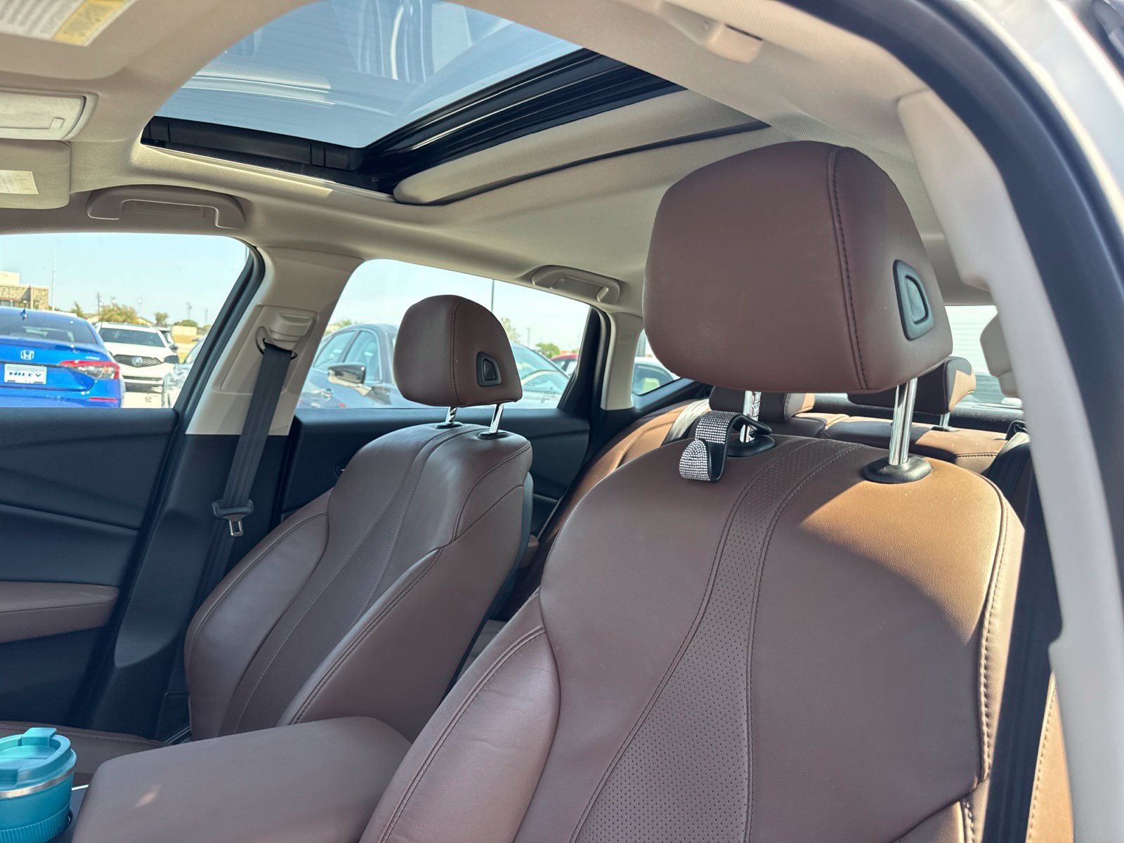 Used 2023 Acura TLX w/ Technology Package FWD image 9