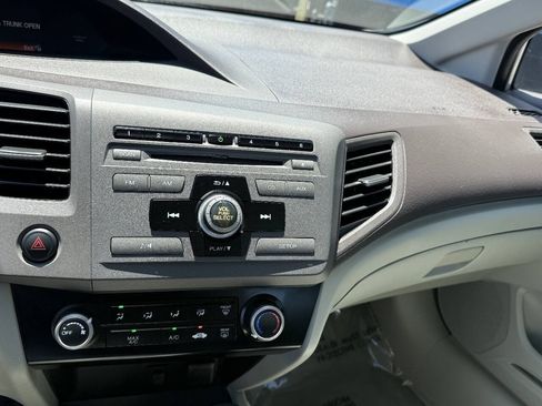 Used 2012 Honda Civic LX image 10