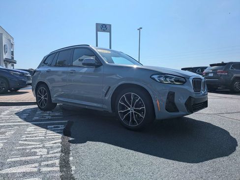 Used 2022 BMW X3 sDrive30i w/ M Sport Package 2 RWD image 3