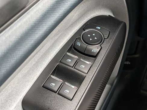 New 2025 Ford Maverick XLT w/ XLT Luxury Package FWD image 27