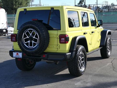 Used 2024 Jeep Wrangler Unlimited Rubicon image 4