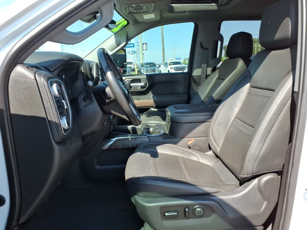 Used 2021 GMC Sierra 1500 Denali w/ Denali Ultimate Package AWD/4WD image 17