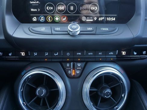 Used 2022 Chevrolet Camaro LT w/ Technology Package image 14