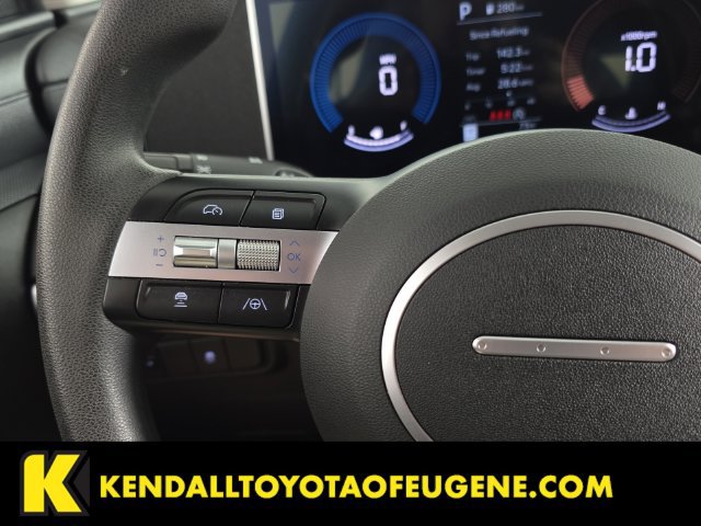 Used 2025 Hyundai Tucson SE AWD/4WD image 15