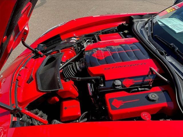 Used 2016 Chevrolet Corvette Stingray Coupe w/ Battery Protection Package RWD image 30