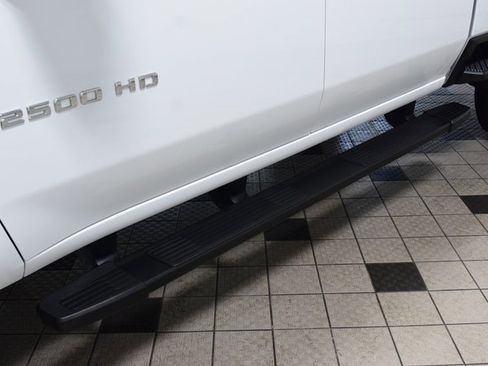 Used 2024 Chevrolet Silverado 2500 Custom w/ Custom Value Package image 30