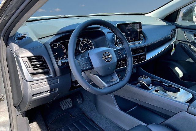 New 2027 Nissan Rogue SV FWD image 7