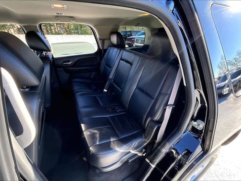 Used 2013 Chevrolet Tahoe LT image 20