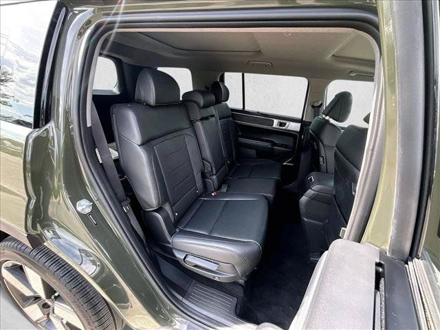 Used 2024 Hyundai Santa Fe Limited FWD image 26