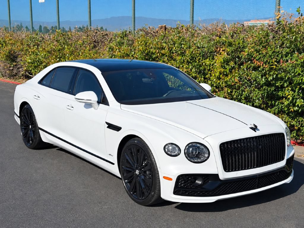 Used 2023 Bentley Flying Spur W12 AWD/4WD image 14