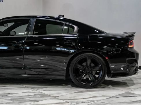 Used 2017 Dodge Charger R/T RWD image 16