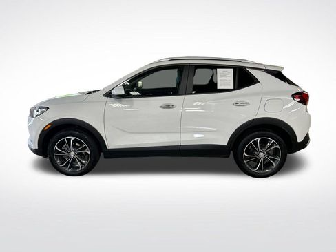 Used 2023 Buick Encore GX Select AWD/4WD image 2