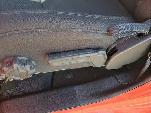 Used 2023 Jeep Wrangler Unlimited Sport image 15