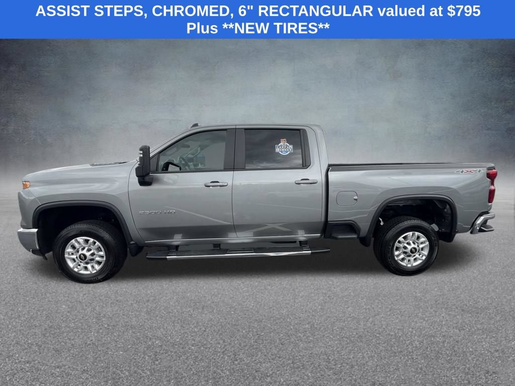 Used 2025 Chevrolet Silverado 2500 LT w/ Convenience Package AWD/4WD image 4
