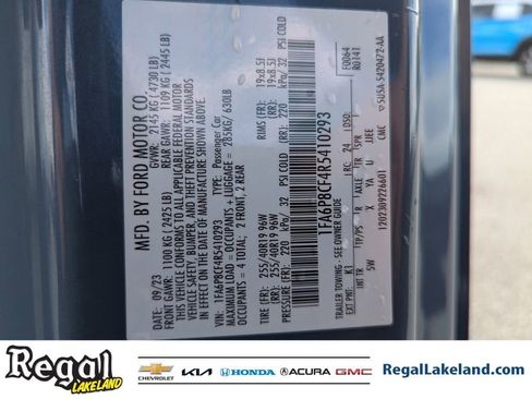 Used 2024 Ford Mustang GT Premium image 31