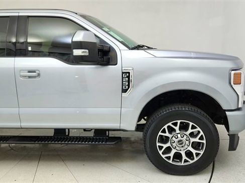 Used 2022 Ford F250 Lariat image 7