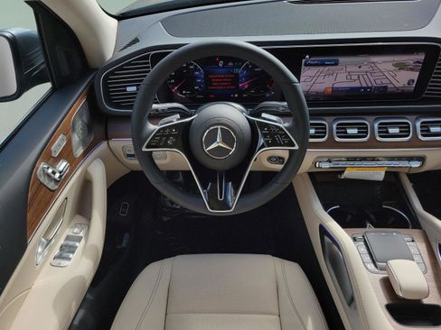 New 2026 Mercedes-Benz GLE 450 4MATIC image 18