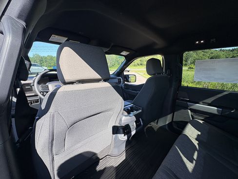 New 2026 Ford F150 XLT w/ FX4 Off-Road Package AWD/4WD image 18