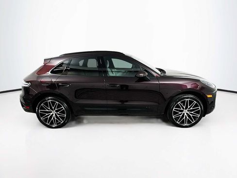 Certified 2026 Porsche Macan AWD/4WD image 8