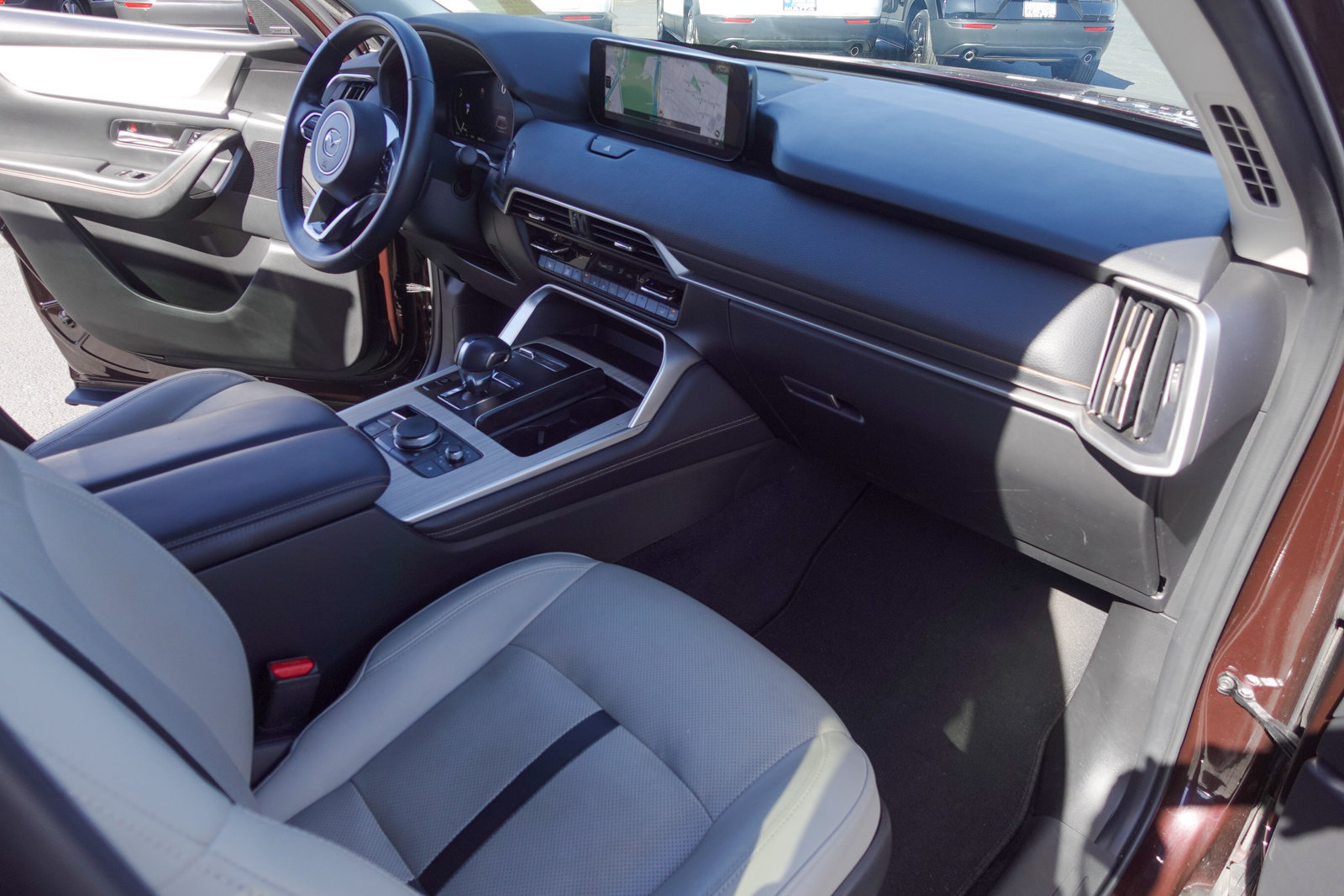 Used 2024 MAZDA CX-90 Plug-In Hybrid w/ Premium Pkg AWD/4WD image 15