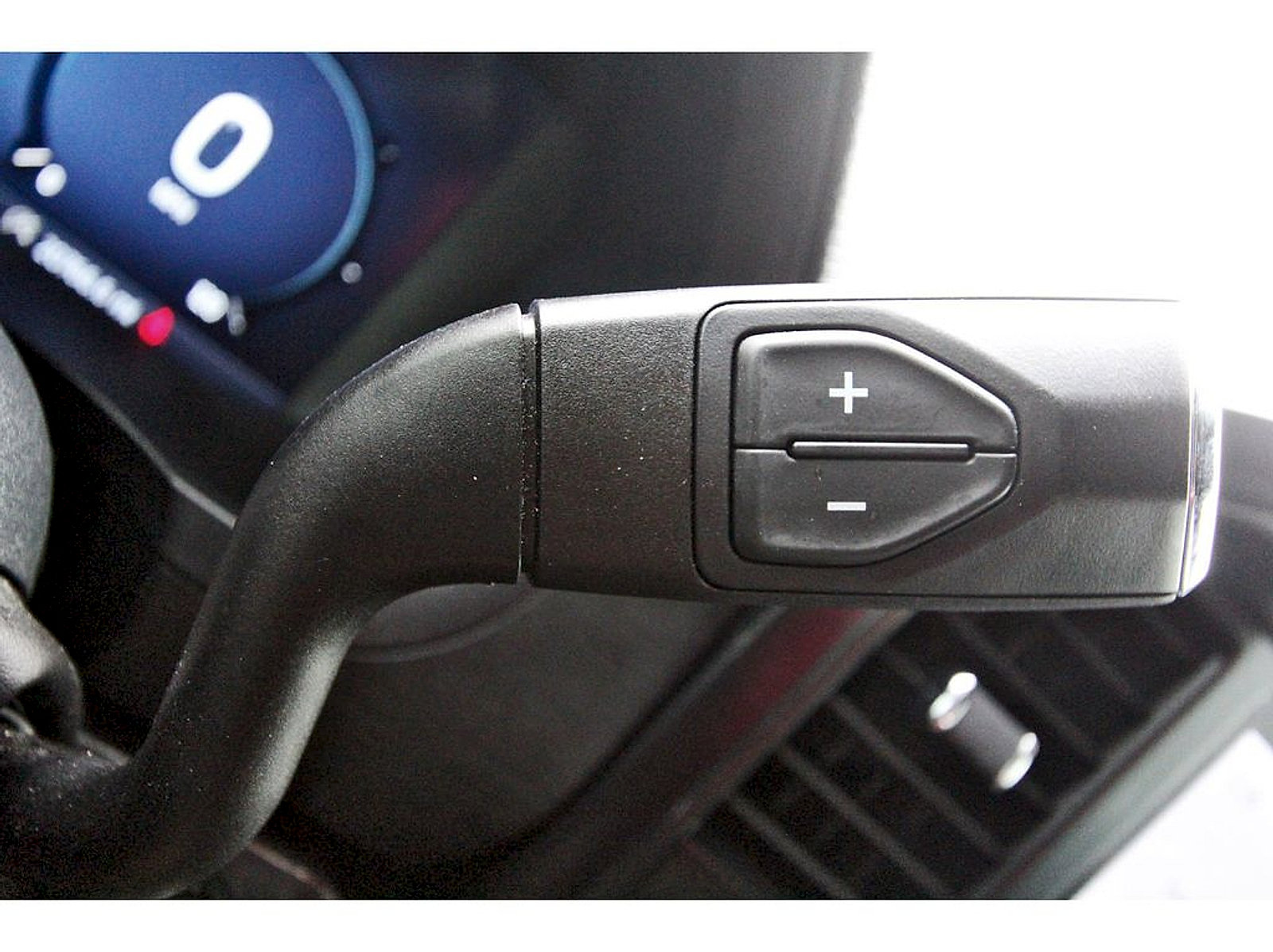 Used 2024 Ford F150 STX RWD image 16