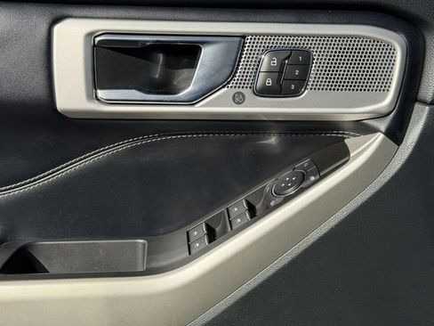 Used 2021 Ford Explorer Limited w/ Equipment Group 301A image 25