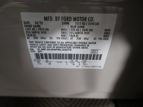 Used 2023 Lincoln Nautilus FWD image 46