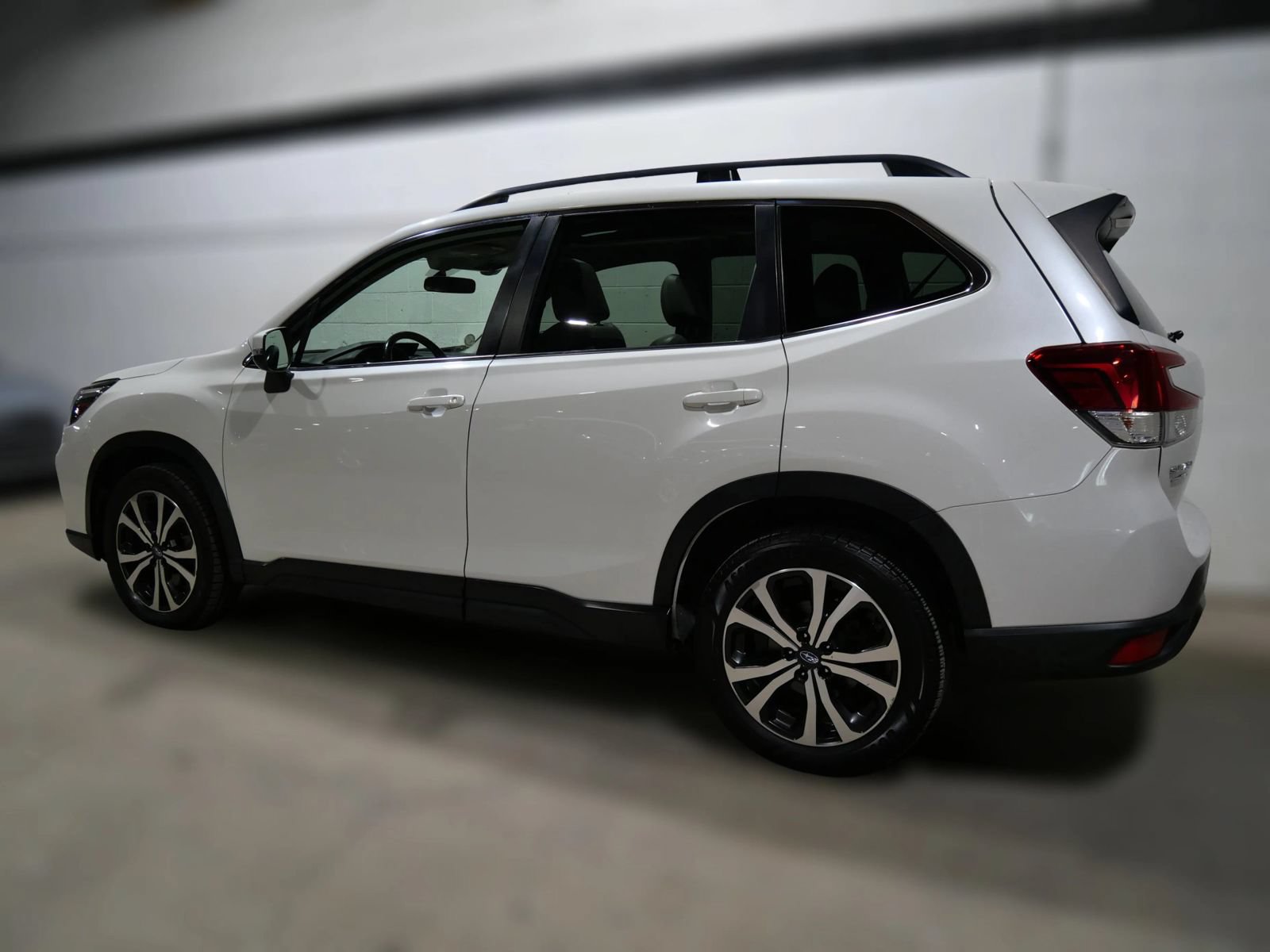 Used 2019 Subaru Forester Limited AWD/4WD image 4