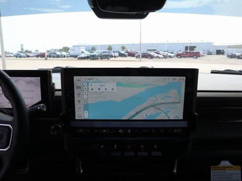 New 2025 GMC Hummer EV 2X image 15