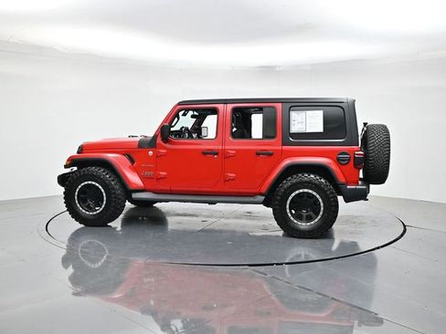 Used 2019 Jeep Wrangler Unlimited Sahara w/ Safety Group AWD/4WD image 7