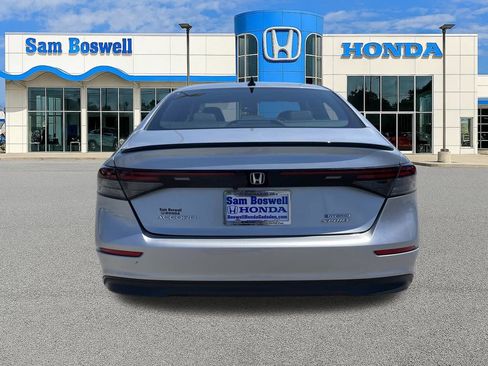 Used 2024 Honda Accord Sport image 5