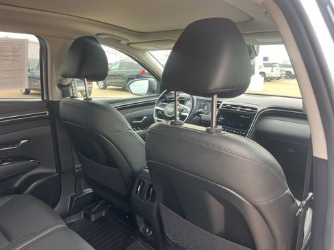 Used 2023 Hyundai Tucson Limited image 53