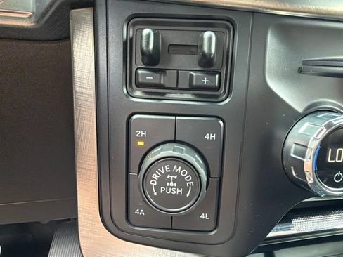 Used 2021 Ford F150 King Ranch w/ Equipment Group 601A High AWD/4WD image 15