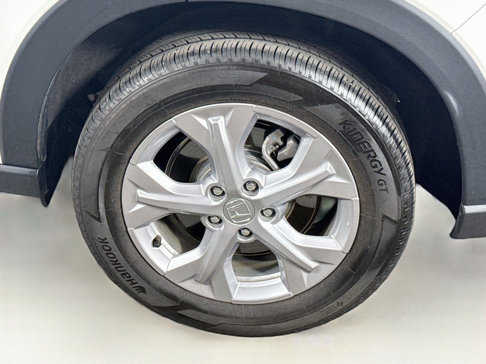Used 2024 Honda HR-V LX image 9